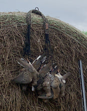 Load image into Gallery viewer, DynoGoods Game Carrier, Duck Carrier, 12 Drops, Slip Knot